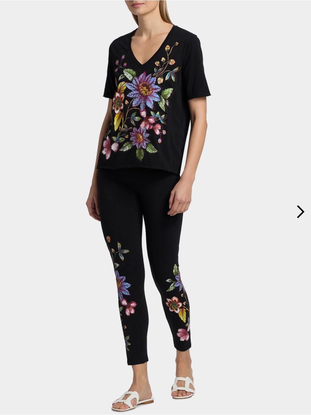 Johnny Was Aivy Legging & Raw Hem V Neck Tee Set Black Floral Size Small NWT